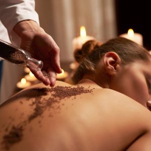 Exfoliating body scrub and massage - 60min